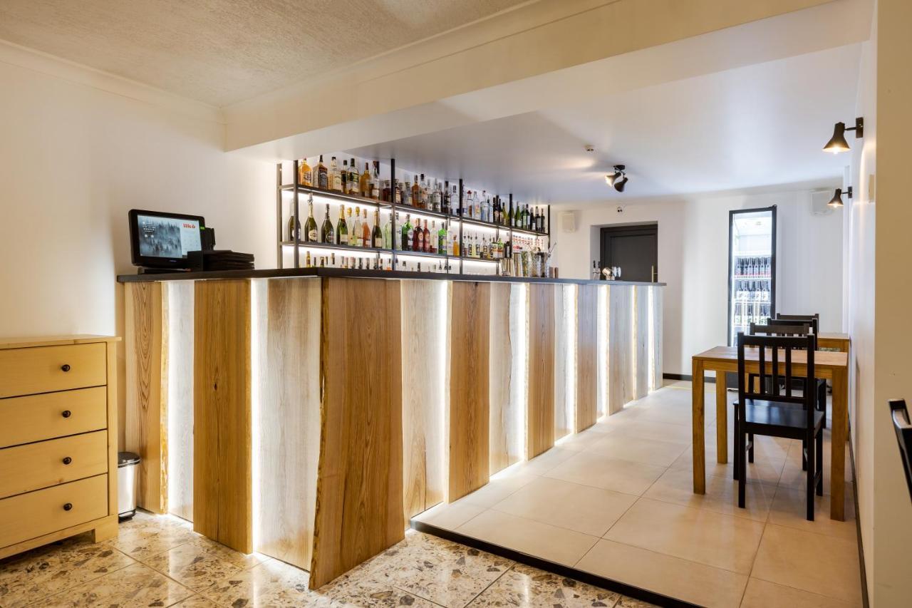 Gremi Hotel Dragobrat Bagian luar foto
