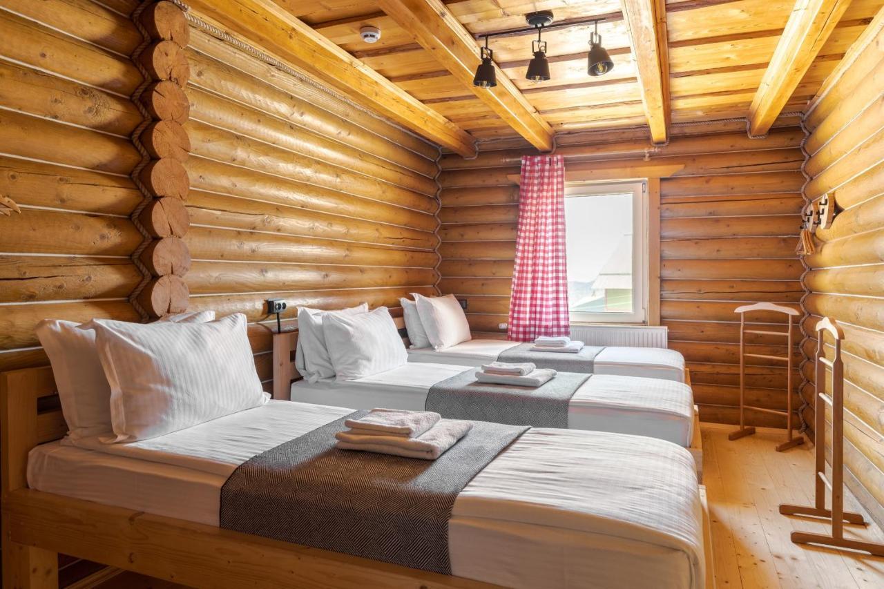Gremi Hotel Dragobrat Bagian luar foto