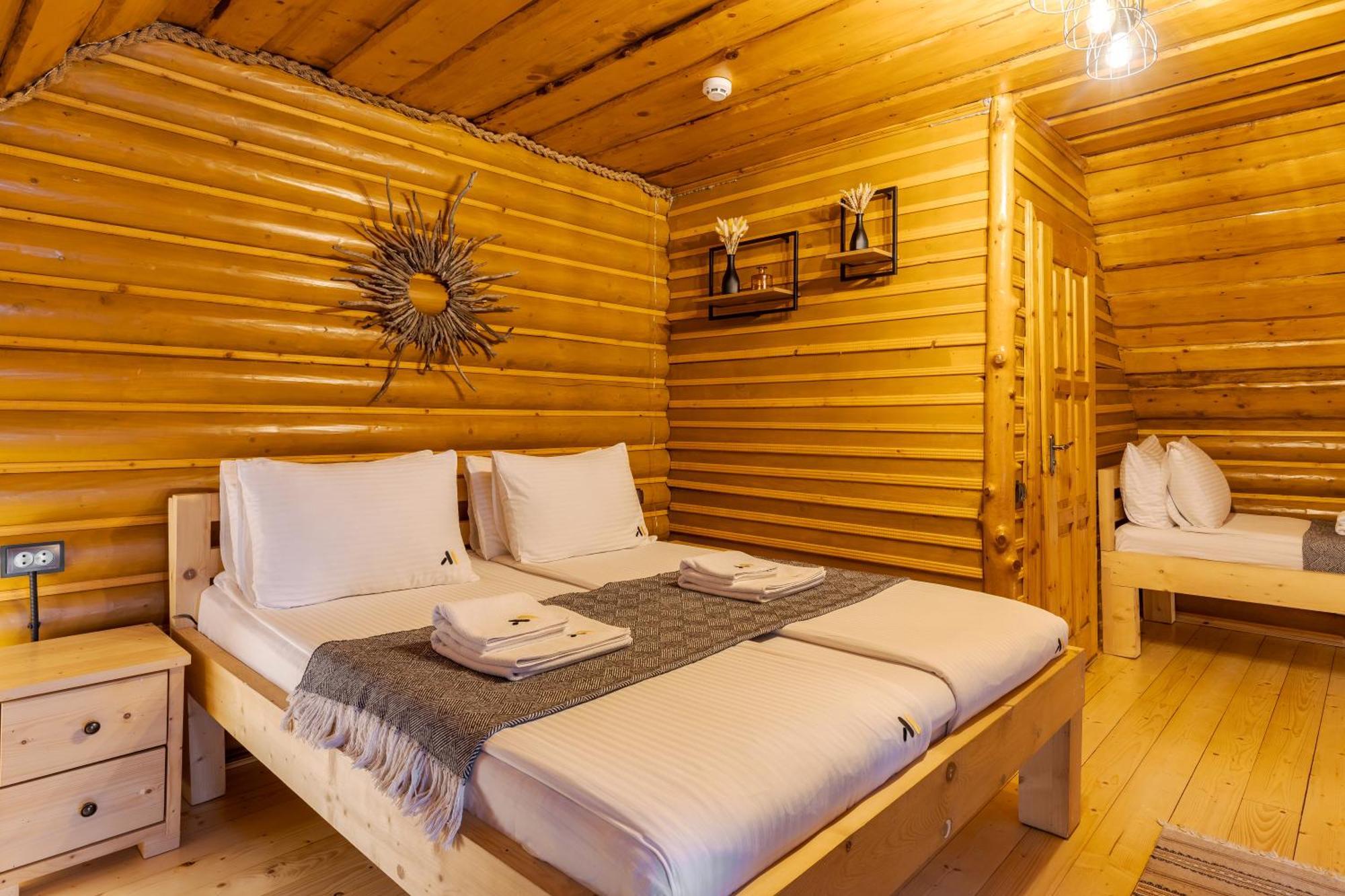 Gremi Hotel Dragobrat Bagian luar foto