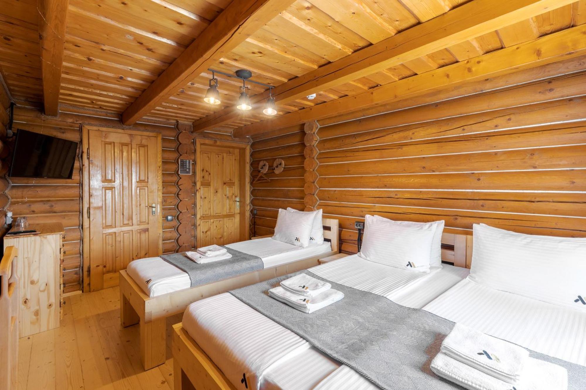 Gremi Hotel Dragobrat Bagian luar foto
