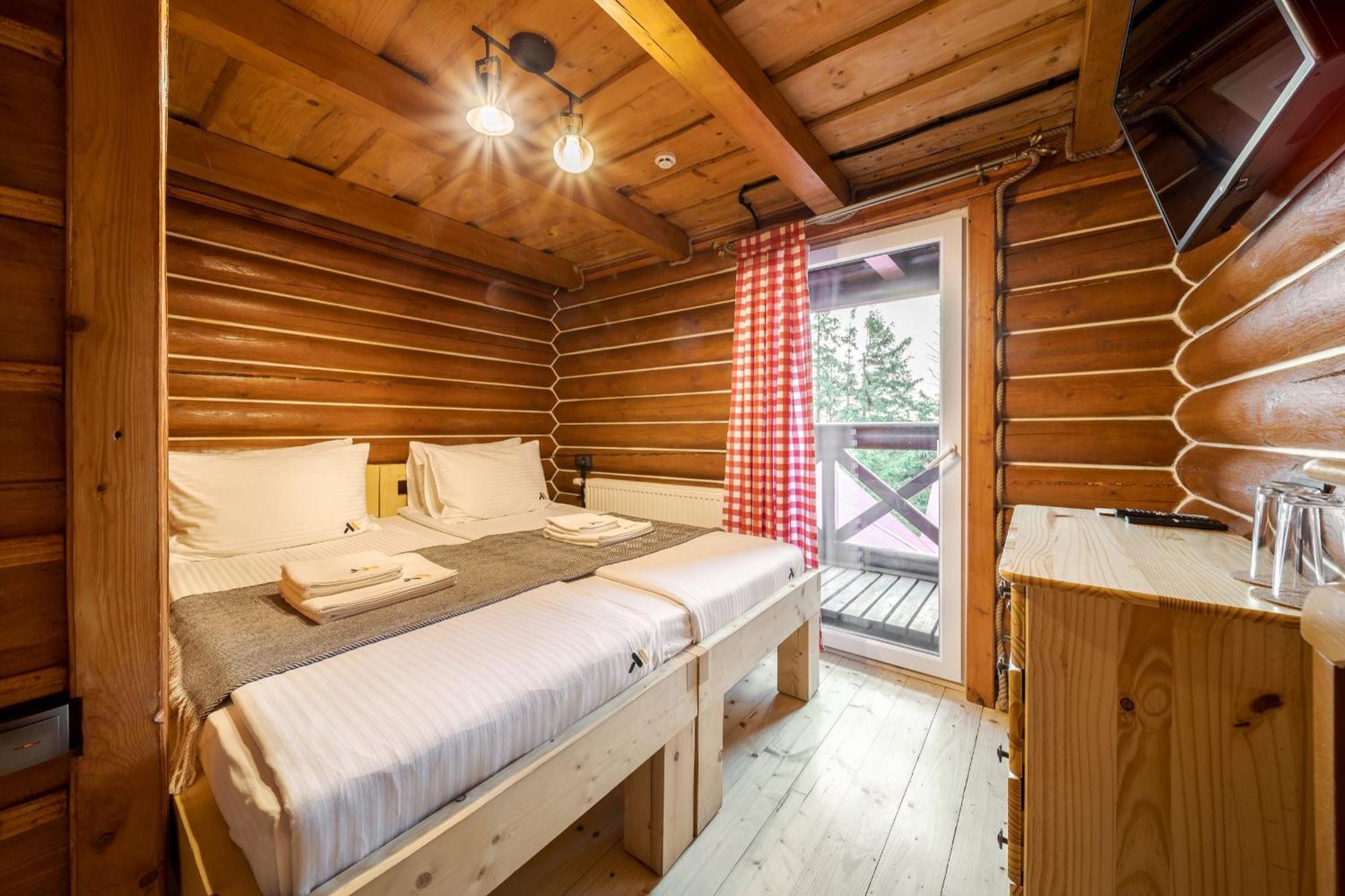 Gremi Hotel Dragobrat Bagian luar foto