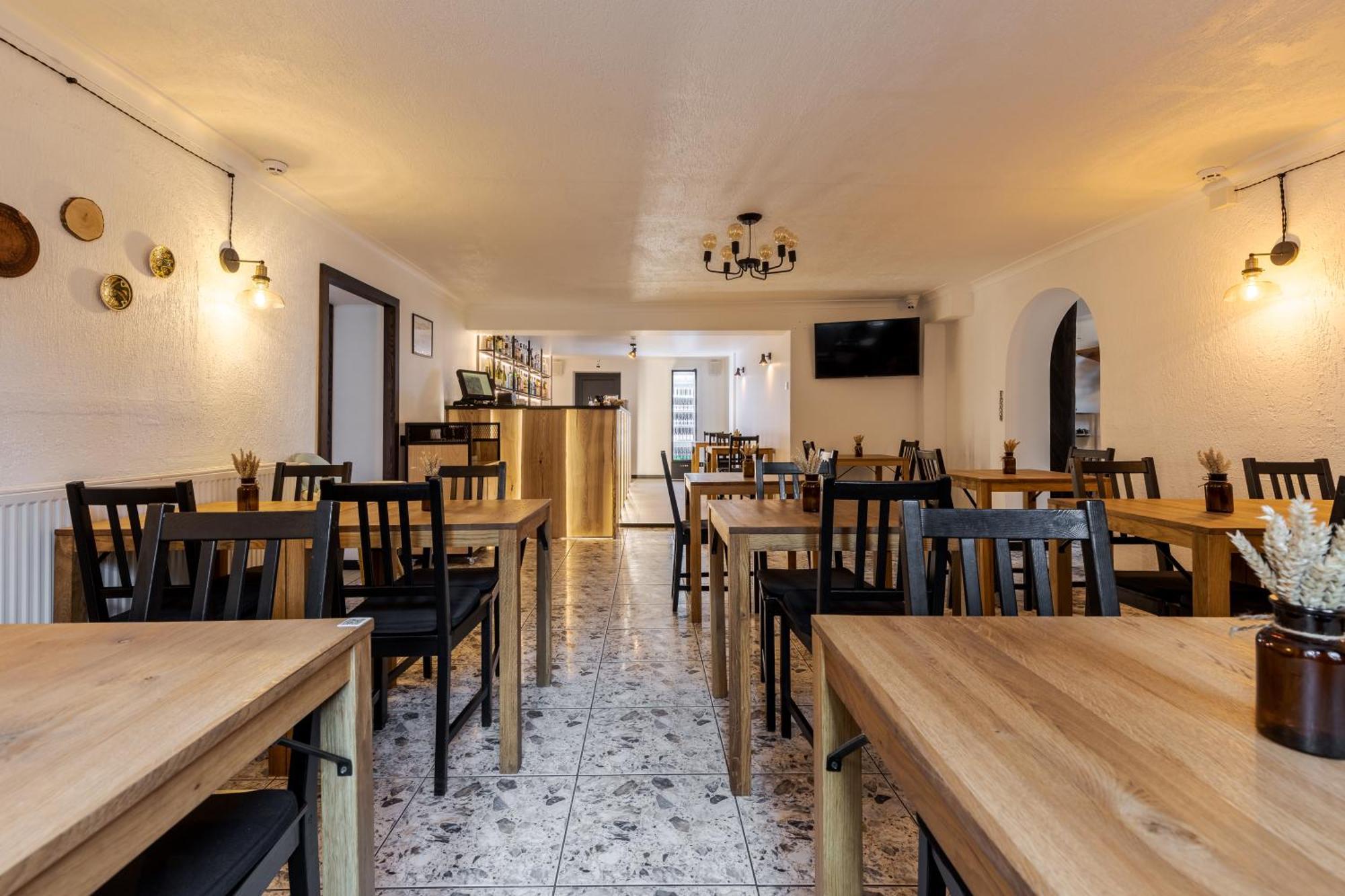 Gremi Hotel Dragobrat Bagian luar foto